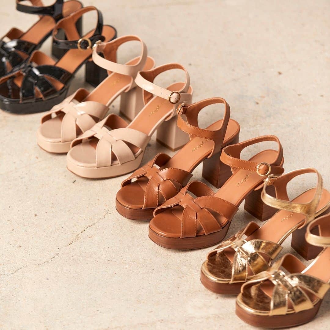 メローイエローパリのインスタグラム：「Laure à l'infini. Tout ce qu'on aime 🫶  📍 Fabrication au Portugal  #mellowyellowparis #chaussures #sandales #shoes #summer #shoesaddict」