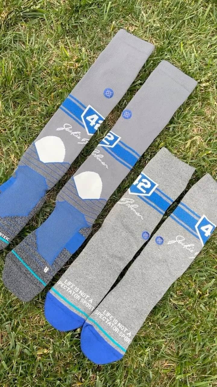 Stanceのインスタグラム：「In 1947, Jackie Robinson took the field for the Brooklyn Dodgers and not only changed the game of baseball forever, he changed the world.⁠ ⁠ We’re proud to once again be commemorating the legacy of a true legend with our all-new Jackie Robinson collection of casual and performance socks for 2023. Because life is not a spectator sport.⁠ ⁠ Link in bio. 🔗  #stancesocks #theofficialsockofmlb #stitcheddifferent」