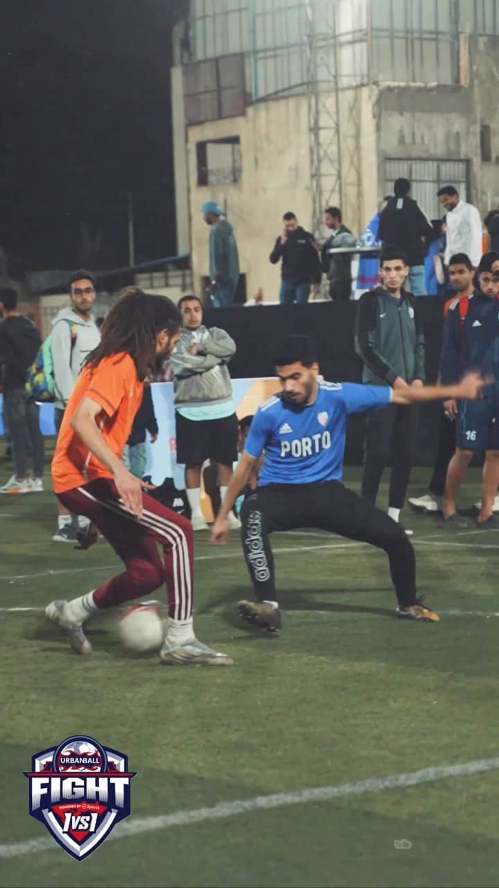 ショーン・ガルニエのインスタグラム：「COMMENT THE NEXT COUNTRY FOR SAISON 2? ⬇️⬇️⬇️ UBF EGYPT 🇪🇬 WAS DOPE 🔥🔥🔥 It is actually the last country to close the chapter of the saison 1 . In 2 weeks all winners Will face off in Abu Dhabi See you there   #urbanballfight #football #skills #egypt #streetfootball #talent」