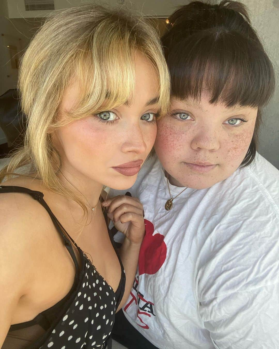 サブリナ・カーペンターさんのインスタグラム写真 - (サブリナ・カーペンターInstagram)「i lost a bet」4月17日 12時39分 - sabrinacarpenter