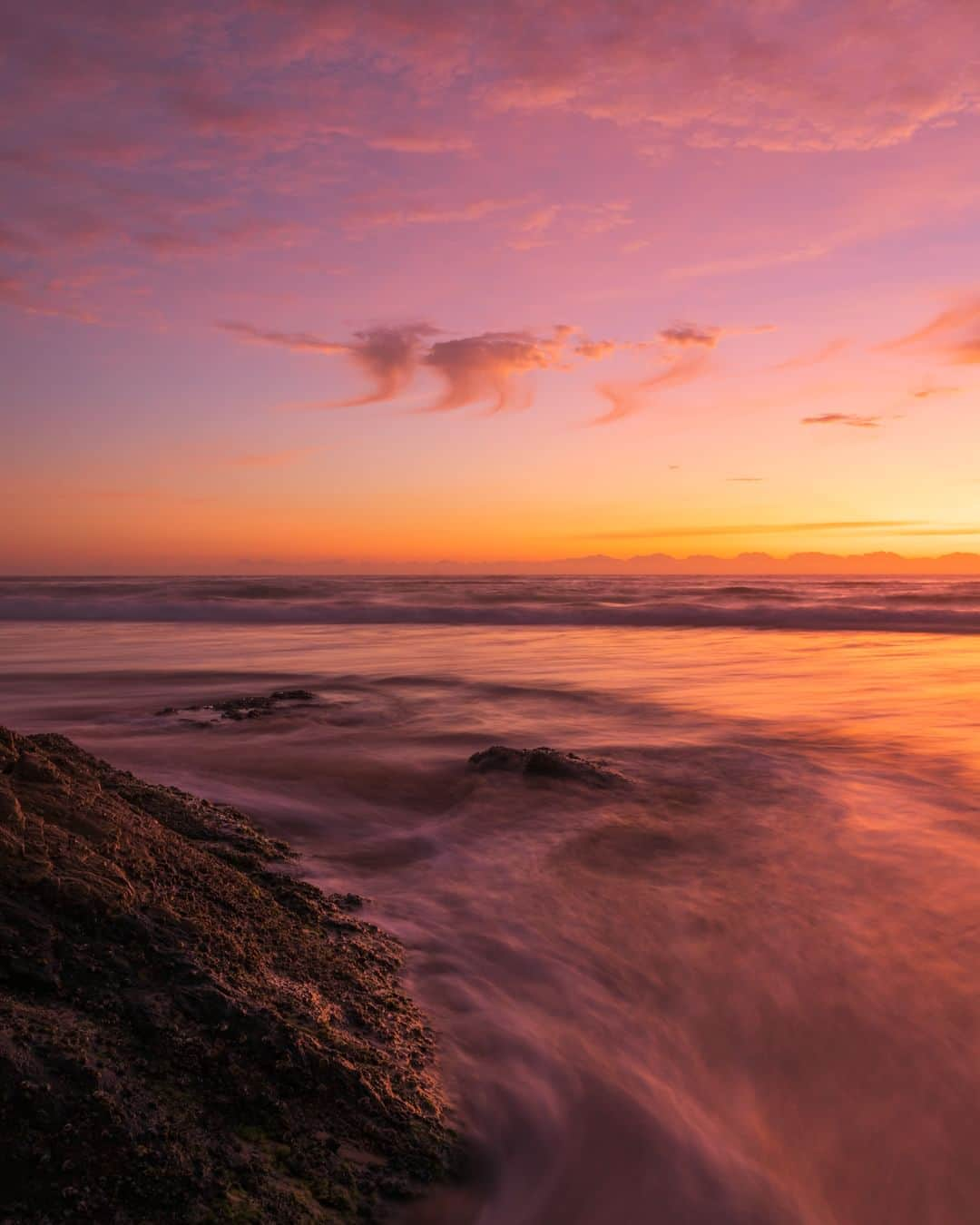 Nikon Australiaさんのインスタグラム写真 - (Nikon AustraliaInstagram)「From golden hour to blue hour, @bridieloumallos is always chasing the sun and it's no challenge thanks to the NIKKOR Z 17-28mm f/2.8.  "This lens is a very beautiful, fast, super sharp and well-priced lens. An essential for landscape, seascape and street photography as it produces beautiful and sharp detail and great bokeh, is light in weight and easily fits into your gear bag. With a 67mm filter thread, it makes a great accompaniment to anyone using the NIKKOR Z 24-200mm f/4-6.3 (as I do) and the NIKKOR Z 28-75mm f/2.8."  Photos by @bridieloumallos   Captured on the Z 6II and NIKKOR Z 17-28mm f/2.8  #Nikon #NikonAustralia #MyNikonLife #TravelPhotography #Summer #NSW #Australia #LandscapePhotography #Seascape #OceanPhotography」4月17日 13時30分 - nikonaustralia