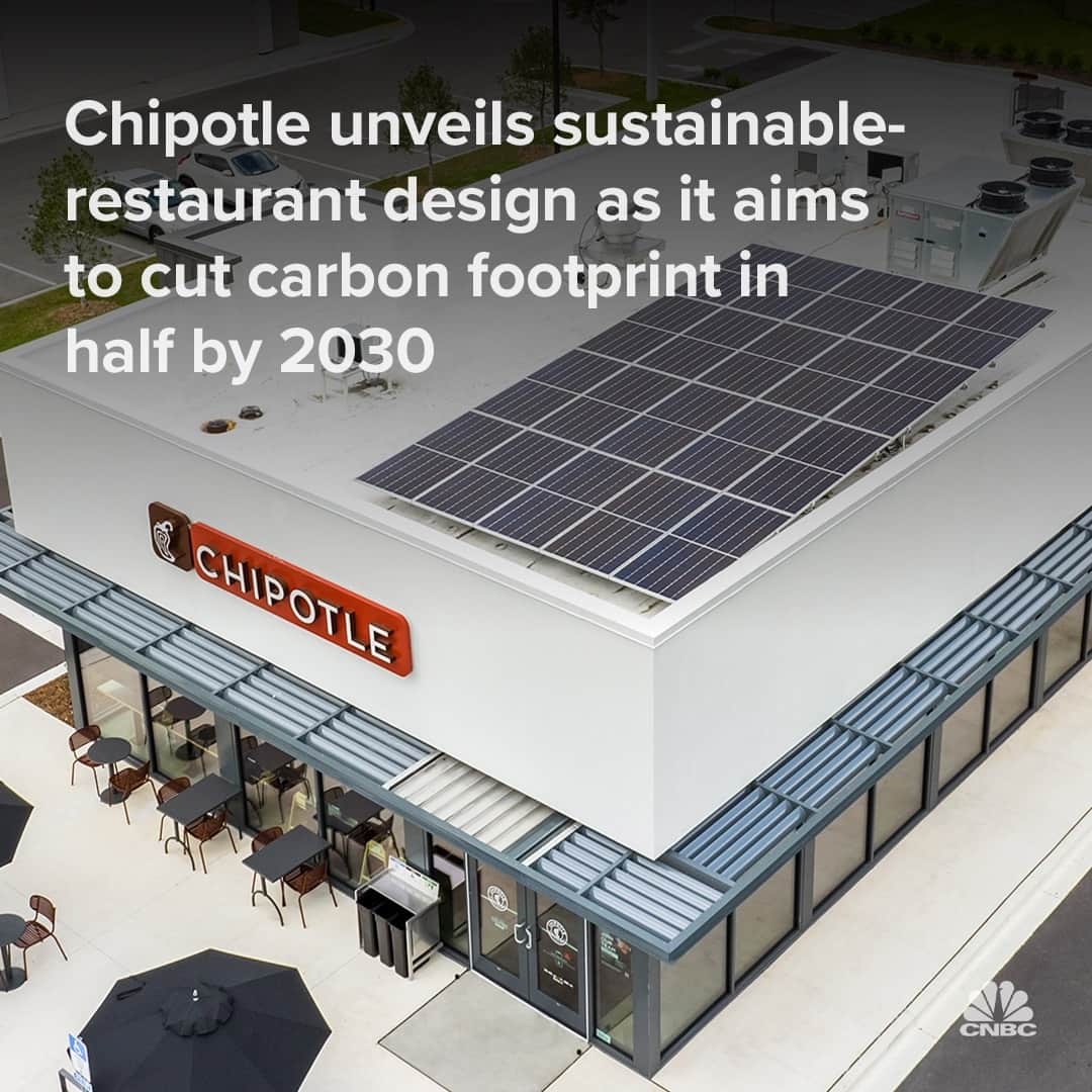 CNBCのインスタグラム：「Chipotle Mexican Grill on Tuesday unveiled a new all-electric restaurant design aimed at helping the company reach its goal of cutting greenhouse gas emissions in half by 2030.⁠ ⁠ Next year, more than 100 of the burrito chain’s new locations will use all-electric equipment and some additional elements from the new design. Chipotle has already opened two locations with the features in the U.S., with a third restaurant is on its way this summer.⁠ ⁠ Details on what Chipotle plans to do in the future, on top of replacing gas power with electricity, at the link in bio.」