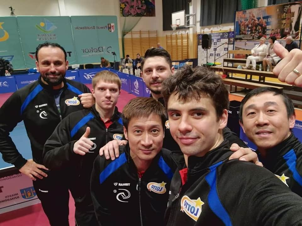 ヤクブ・ディヤスさんのインスタグラム写真 - (ヤクブ・ディヤスInstagram)「Brawo Team 💪🔥😁 Wygrywamy 3:2 z ASTS Olimpia-Unia Grudziądz i z 1️⃣ miejsca startujemy do fazy play-off‼️  Dziś wygrałem obie gry indywidualne, z czego jestem bardzo zadowolony!! 😁  Naszym rywalem w ćwierćfinale LOTTO Superliga będzie Akademia Zamojska Trefl Zamość 🏓🔥 Pierwszy mecz odbędzie się już 21 kwietnia, a rewanż dwa dni później! ✊  @donictabletennis @dekorglass @polski_ts  #donicfamily #createsuccess #dekorglass #działdowo #team #victory #greatmatch #tabletennis #tischtennis #tabletennisplayer #pingpong #LOTTOSuperliga #superliga #superleague #poland」4月17日 5時23分 - jakub_dyjas_tt