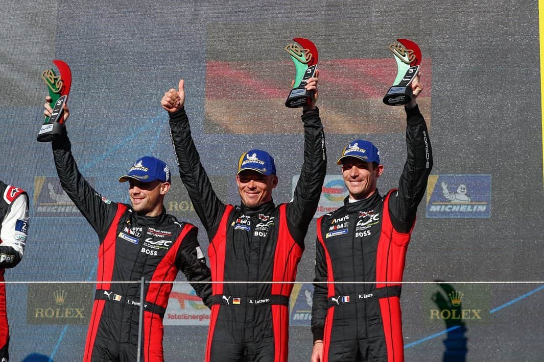 アンドレ・ロッテラーのインスタグラム：「Got to spray some champagne today! 🍾🍾First podium with my mates and the new Porsche 963! Nice reward for our @porschepenskemotorsport boys and girls that have been working so hard lately! 🙏 thank you!」