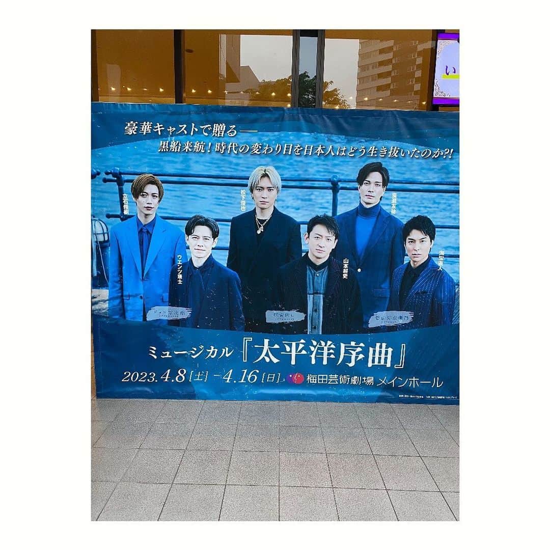 夢月せらのインスタグラム：「ブロードウェイミュージカル 【太平洋序曲】  とにかく圧倒された公演でした😳 日本の話を海外で作品にされていてどうなってるんだろうと思ってたけど、しっかり史実に基づいて作られていてでも新鮮さもしっかりあって。  何よりキャストの皆さんが豪華で沢山の難しい楽曲を難なく歌いこなしていらっしゃり感動でした👏  違うキャストさんでみたらまた全然違って見えるんだろうなー 気になるっ！   #太平洋序曲  #pacificovertures」