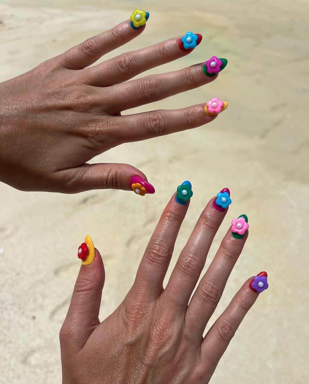 のインスタグラム：「OOO nails」