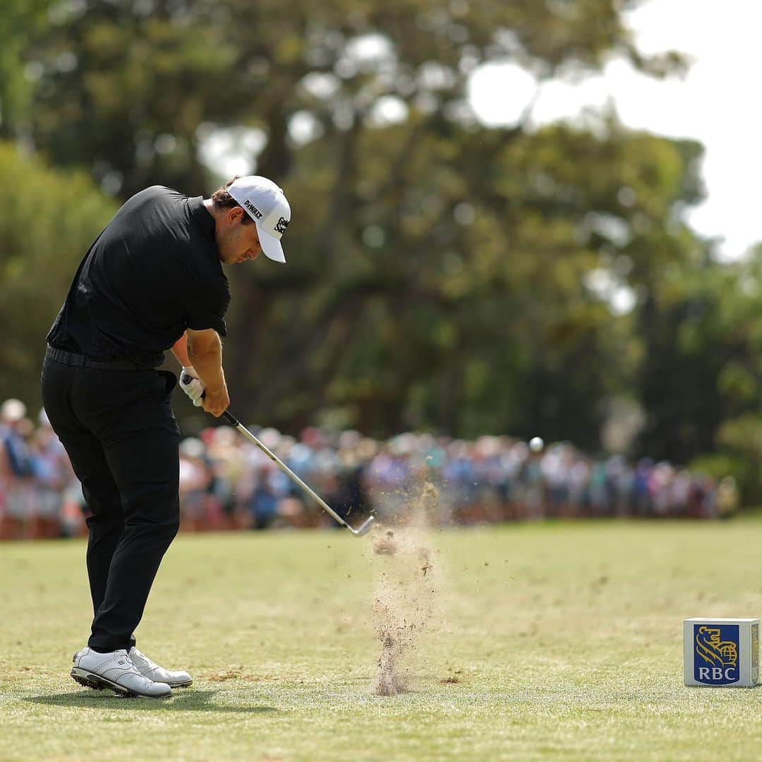 パトリック・キャントレーのインスタグラム：「Another close call here @rbcheritage . Looking forward to defending next week w/ @xanderschauffele @zurich_classic !」