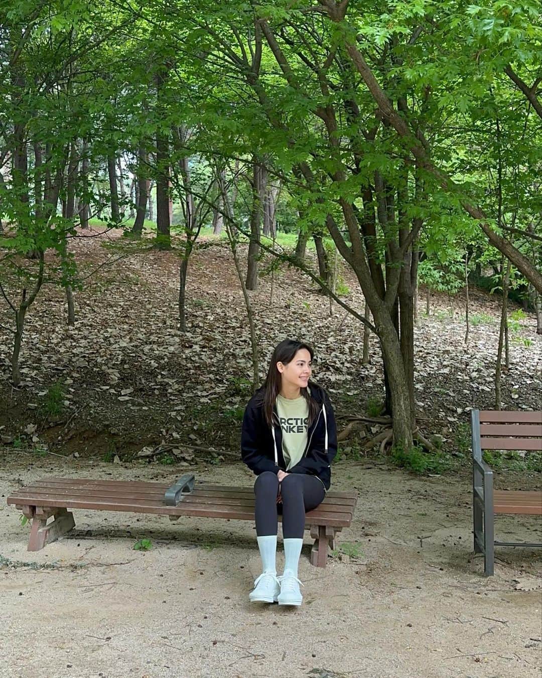 ウッラサヤー・セパーバンさんのインスタグラム写真 - (ウッラサヤー・セパーバンInstagram)「Wandering Seoul  #yyinkr」4月17日 11時30分 - urassayas