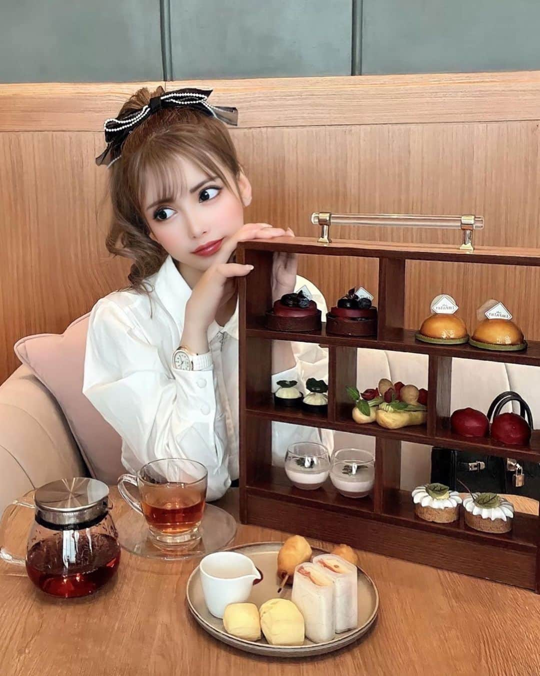 夏目こころさんのインスタグラム写真 - (夏目こころInstagram)「キャラじゃないけど☕️🍰✨w」4月17日 22時05分 - corocorococoro0901