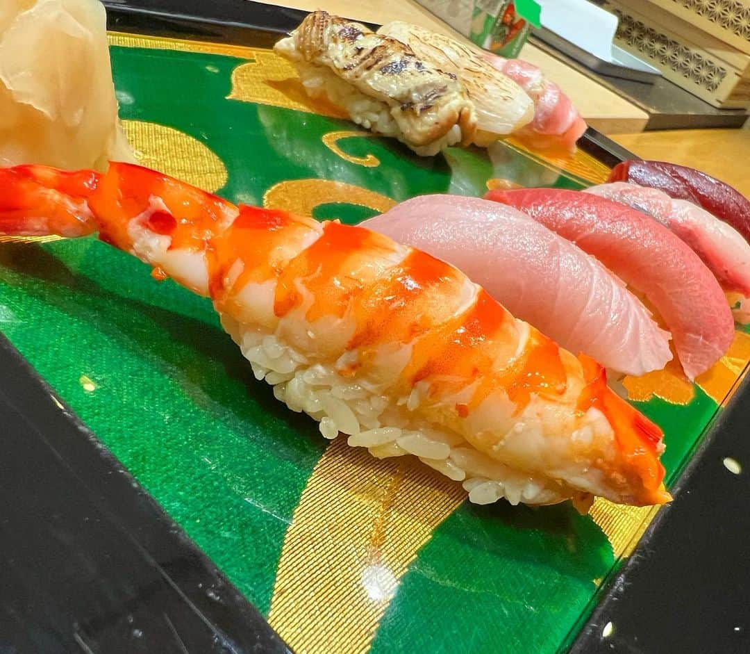 寿司居酒屋 番屋のインスタグラム：「#sushi  #foodpic  #instafood #creativeitamae #ginza  #photooftheday #kappou #kitaohji #KitaohjiGinzaThailand #omakase #foodstagram #love             #割烹 #yummy #gourmetfood   #東京グルメ #shefstalk #instatokyo #instagood #instapic  #bangkoksushi  #料理好き」