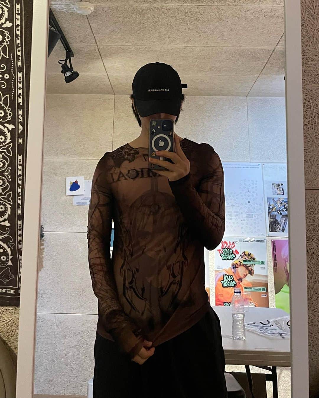 チャン・ウヒョクのインスタグラム：「2 love 럽 love」