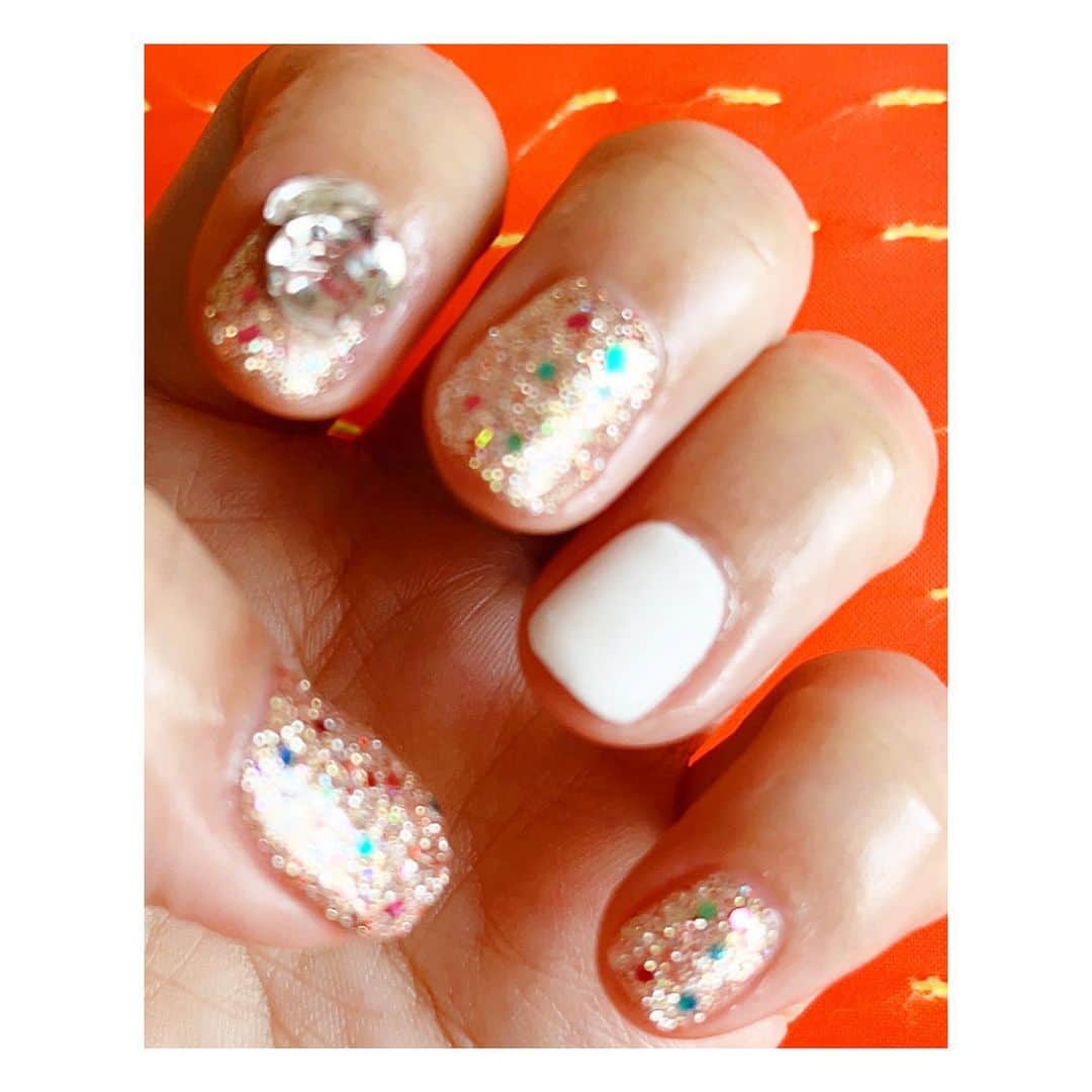 阿部洋子さんのインスタグラム写真 - (阿部洋子Instagram)「✨✨✨  #new  #nails  #gelnails   #maintenanceday   #自己満足」4月17日 15時45分 - hirocoring