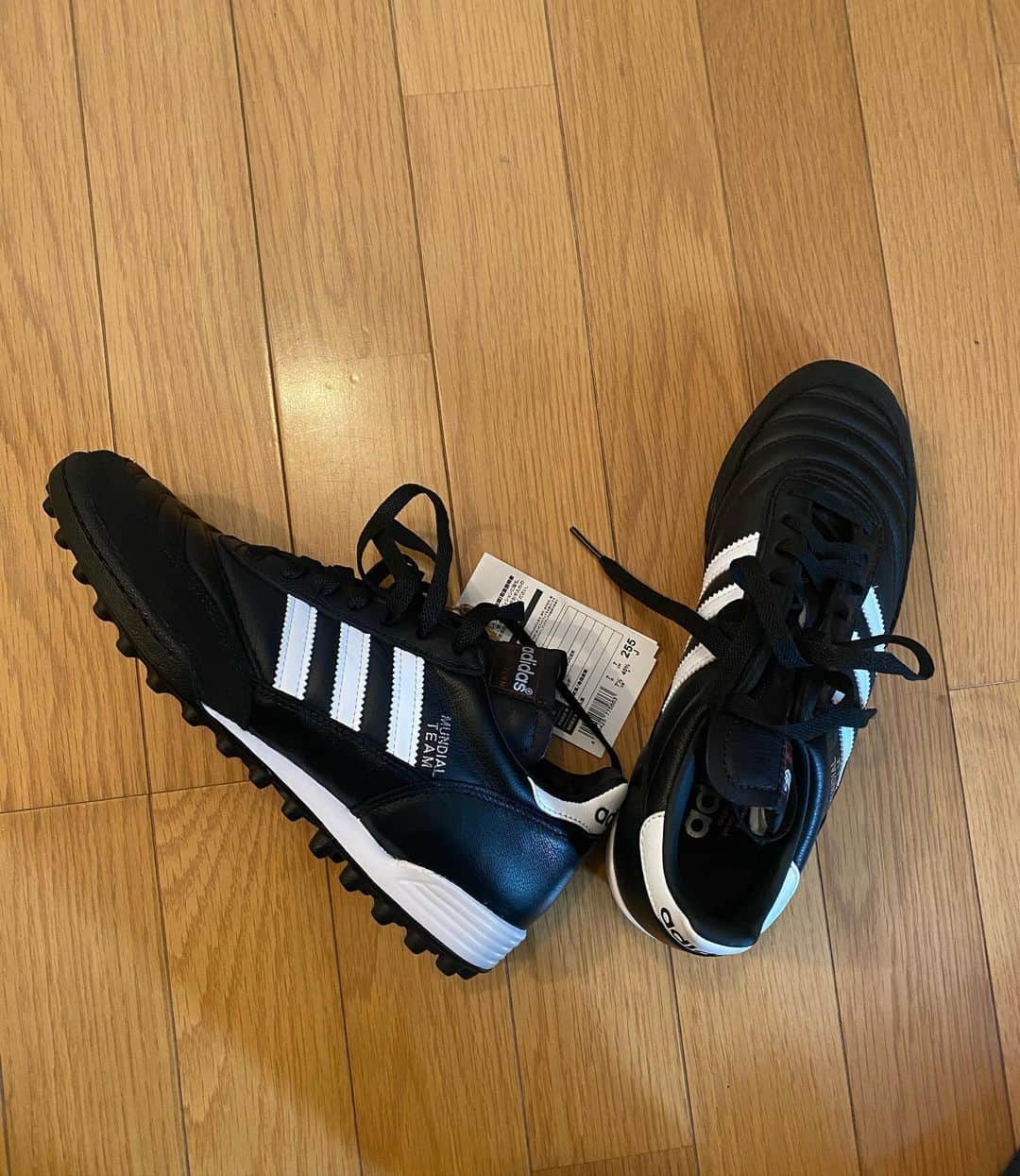 松本岳のインスタグラム：「NEW これでまたフットサル生活」