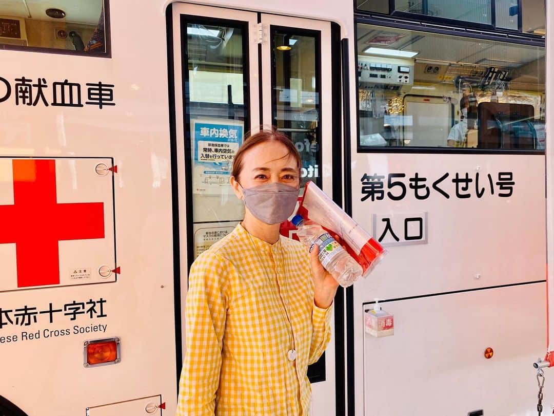 熊谷真実さんのインスタグラム写真 - (熊谷真実Instagram)「浜松着いてすぐに献血！  良い心がけだ！笑笑  200CC献血してきました。 私はAB型 献血もいつも足りないそうです。 どなたかの役に立ちますように。  #浜松帰ってホッとした #まずは献血 #テイオー産業 #巡業終わりました #献血参加！」4月17日 16時37分 - mami_kumagai310