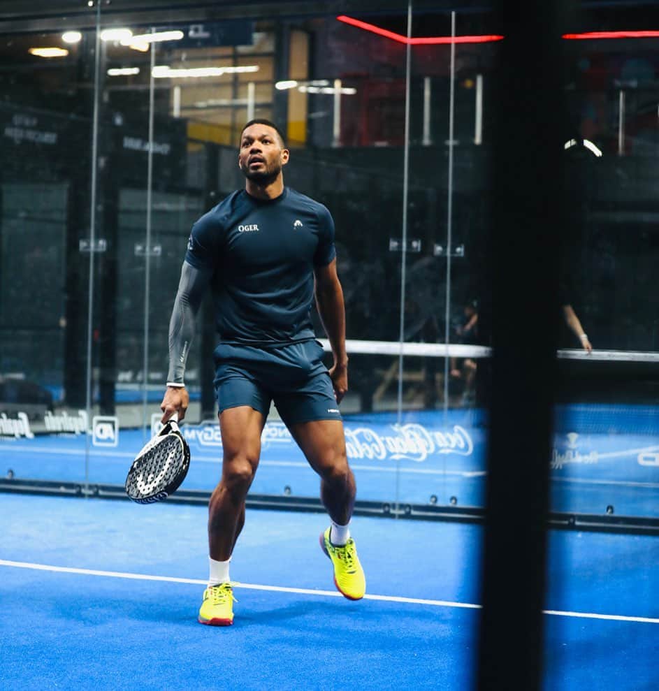 カルフィン・ヨン・ア・ピンのインスタグラム：「High level padel tournament with @worldofoger  📸 @dylanwink   #pádel  #plazapadel」