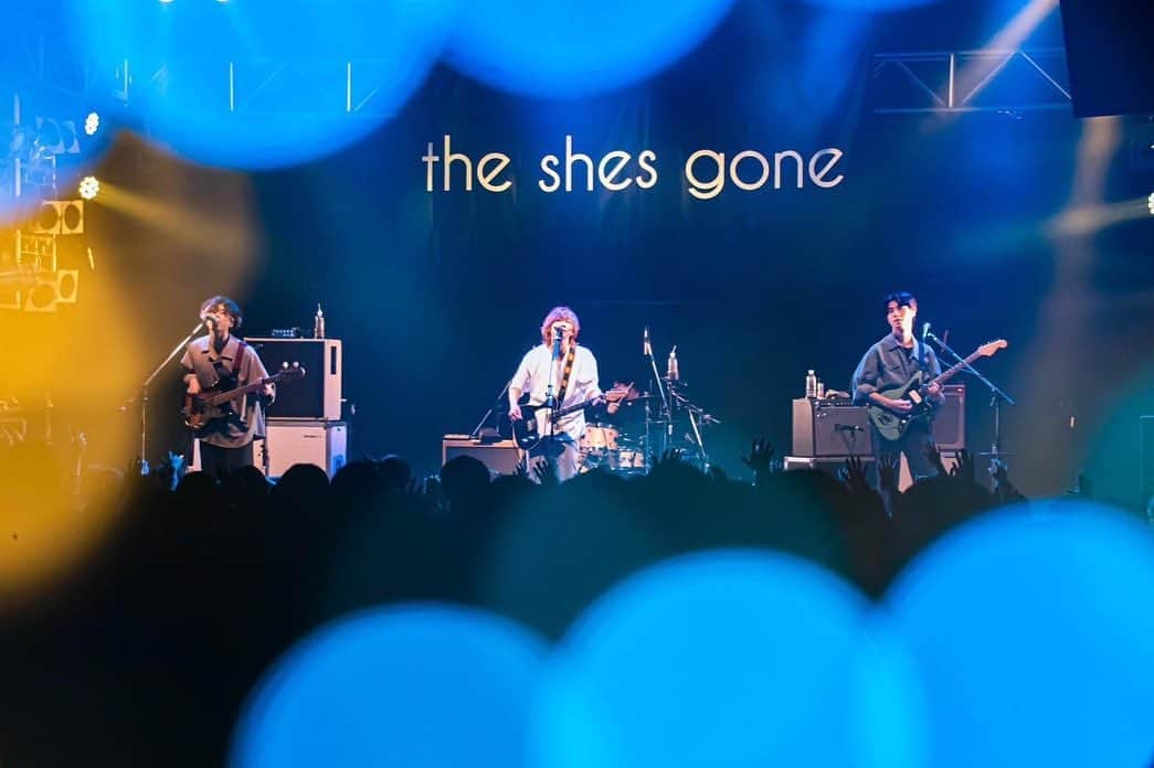 the shes goneさんのインスタグラム写真 - (the shes goneInstagram)「4/15 福岡DRUM LOGOS 「PART OF YOUR HEART TOUR 2023」  ！！！thank you！！！  Photo by @mio_photocam  #theshesgone #シズゴ #PARTOFYOURHEARTTOUR2023」4月17日 23時25分 - the_shes_gone
