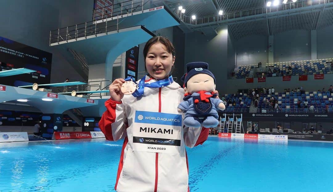 三上紗也可のインスタグラム：「Worldcup🇨🇳  3位入賞しました。 5本全て良い演技が揃えられるように引き続き頑張ります。  今後も5月にカナダで行われるワールドカップ、7月の世界選手権、10月のアジア大会と試合が続きます。 応援よろしくお願いいたします。  #diving #worldcup  #翼japan」