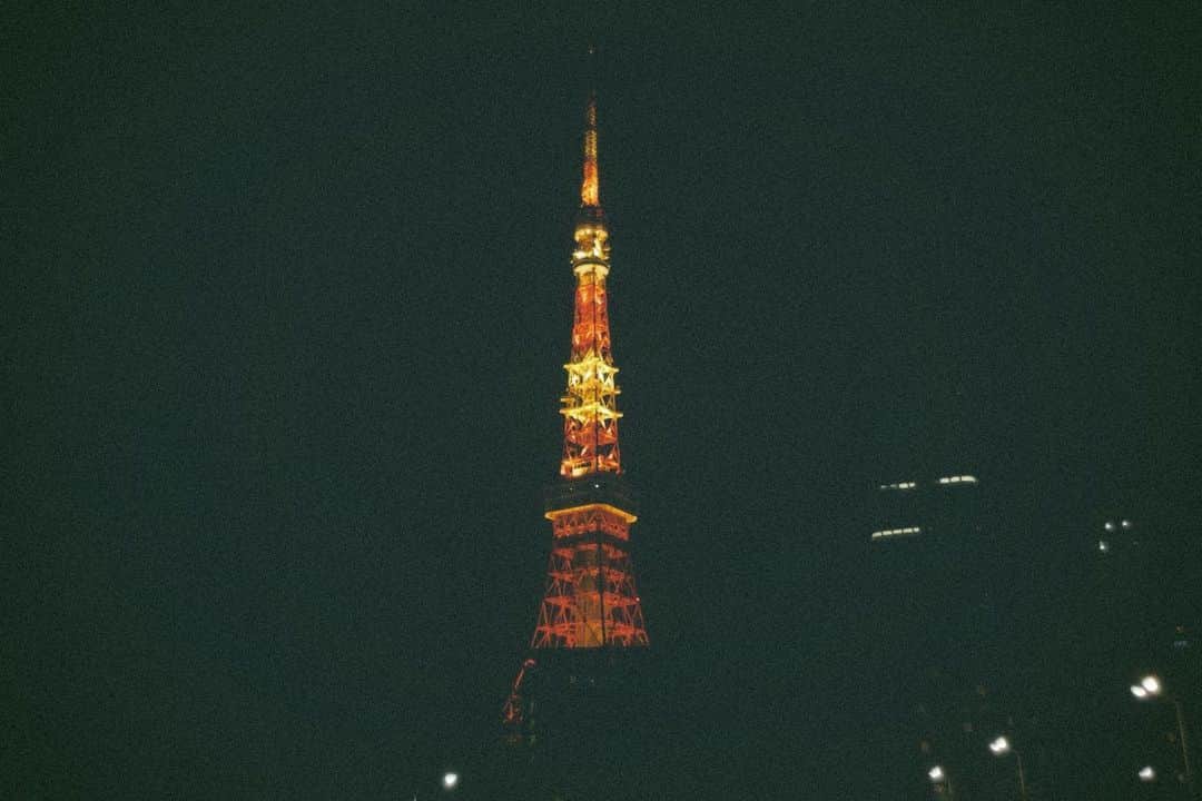 山下航平さんのインスタグラム写真 - (山下航平Instagram)「東京タワーがいつもよりモノクロに見えた日。」4月17日 18時42分 - kouhei_yamashita_official