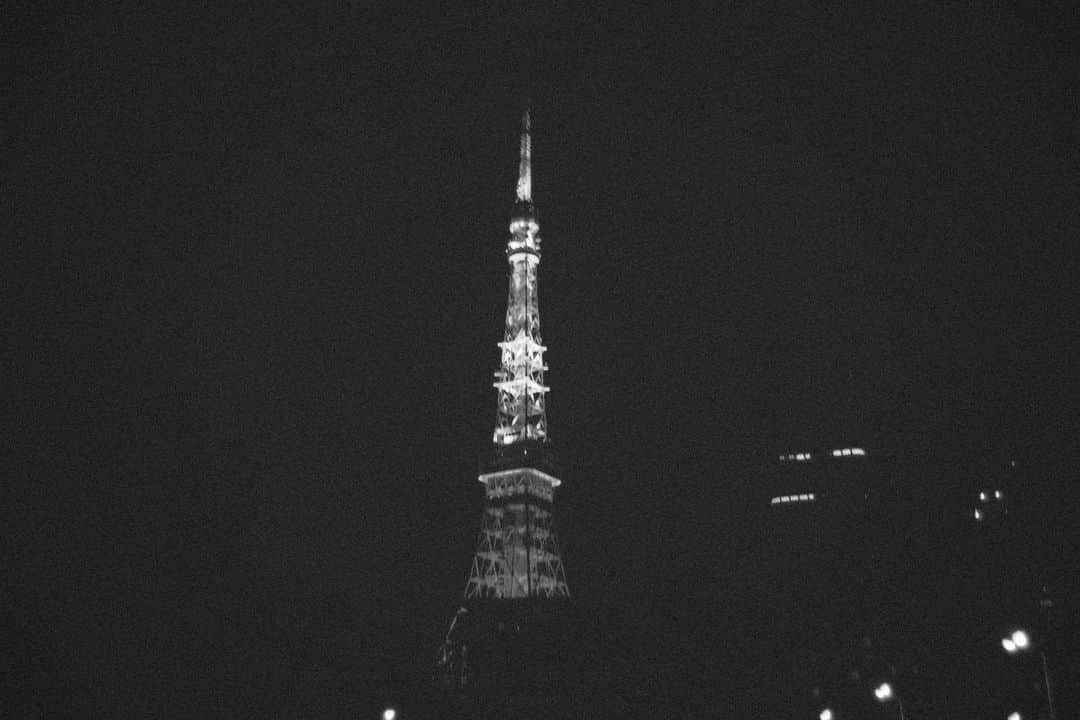 山下航平さんのインスタグラム写真 - (山下航平Instagram)「東京タワーがいつもよりモノクロに見えた日。」4月17日 18時42分 - kouhei_yamashita_official