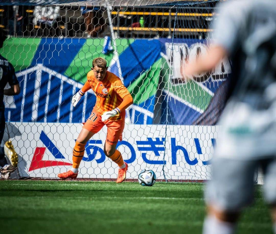 波多野豪のインスタグラム：「Big win🔥🔥 @vvarennagasaki_official  #vファーレン長崎」