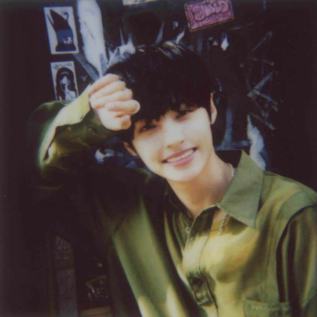 GUNOさんのインスタグラム写真 - (GUNOInstagram)「Keep going 💚 📸 @rinne0421  #VIBES  #wangjyunhao  #BUGVEL #guno」4月17日 19時11分 - real_wangjyunhao0508