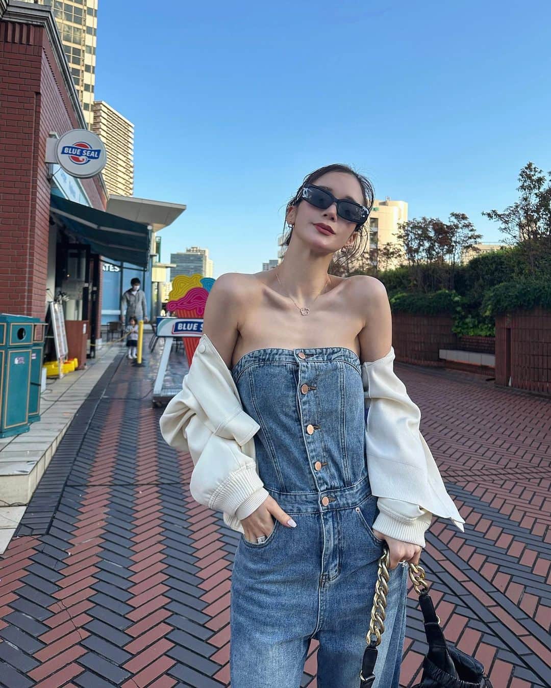 fukishaljのインスタグラム：「Cause when it falls down then whatever ,I’ll be fine ☀️」