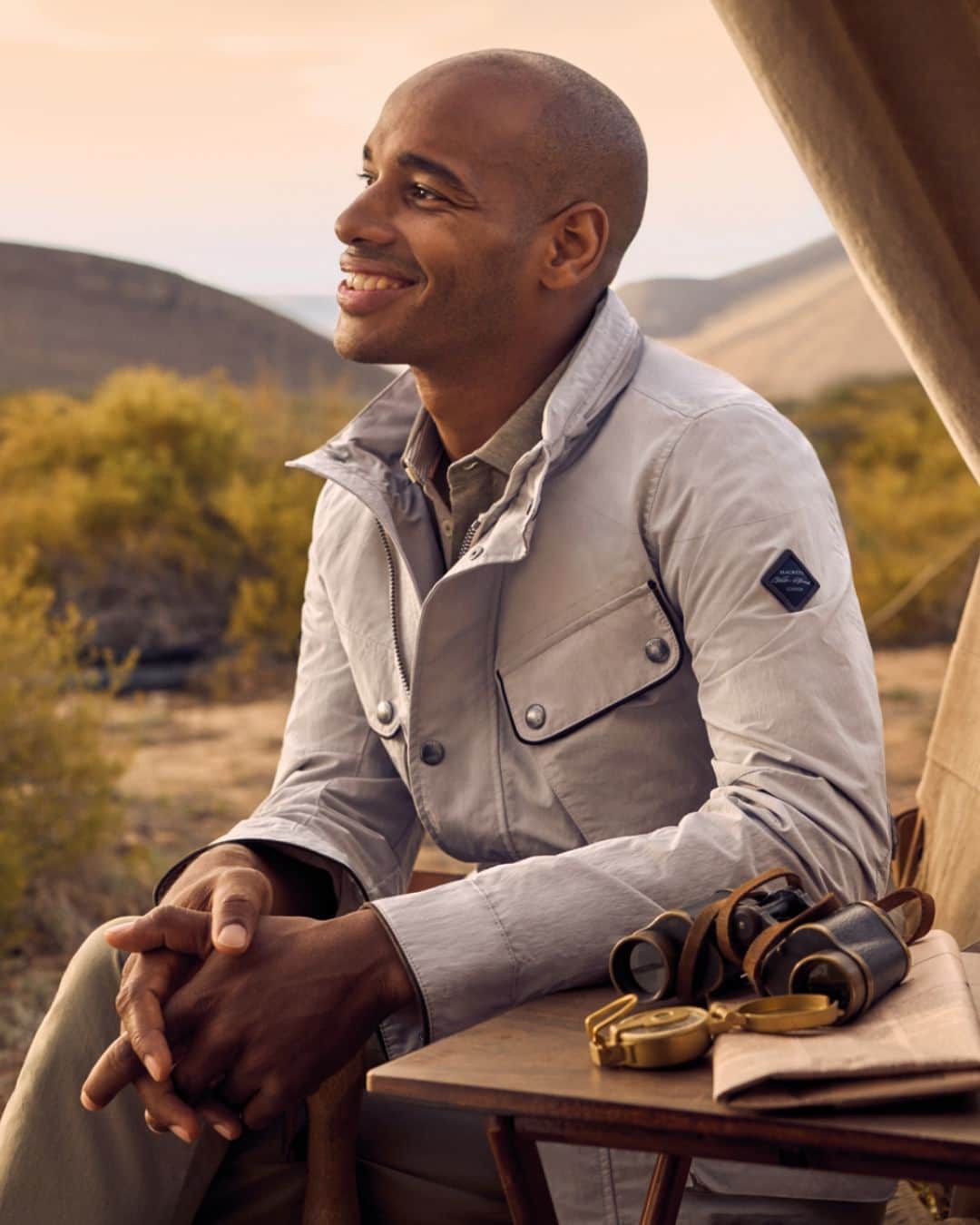 のインスタグラム：「Enjoy the marvels of nature with an outfit that caters to a range of seasons and landscapes.   Discover the SS23 collection by Hackett London.   #HowToHackett」
