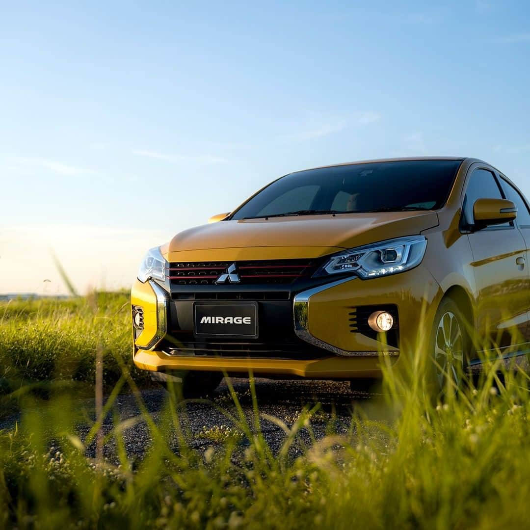 Mitsubishi Motors Thailandのインスタグラム：「ออกไปใช้ชีวิตวันหยุดกับ Mitsubishi Mirage ทริปไหนก็คุ้มค่าประหยัดน้ำมัน   #Mirage #MitsubishiMotors #MitsubishiMotorsThailand #Mitsubishi #CityCar #มิตซูบิชิ #มิราจ #แอททราจ #รถประหยัดน้ำมัน #รถเก๋ง #อีโคคาร์ #ซิตี้คาร์ #รถยนต์ #ท่องเที่ยว #photooftheday #มิตซูบิชิ #มิตซูบิชิมอเตอร์ส  #DriveYourAmbition」