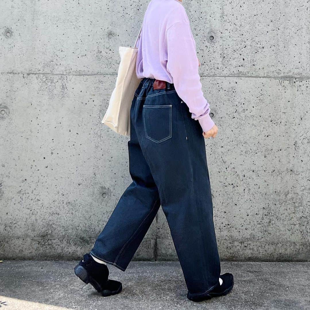 ryokoさんのインスタグラム写真 - (ryokoInstagram)「▪︎  👚👖➰  .  tee #yonetomi  bottoms #tsuzuli shoes #nike」4月17日 21時00分 - ryo___ka