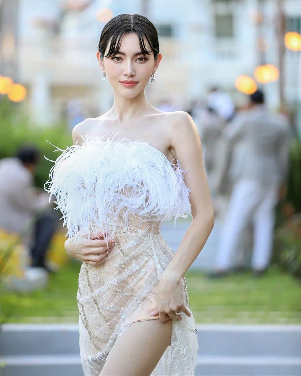 マイ・ダーウィカーのインスタグラム：「เวสู้เค้าสิ!!! ลุย!!! #รักร้าย คืนนี้มาดูสดไปพร้อมกันนะคะ 🔥🥰」