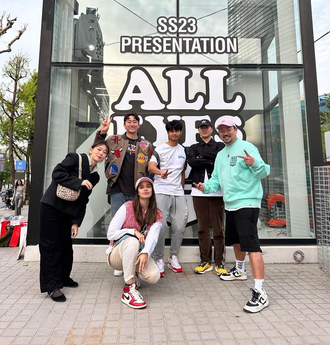 ミーガン・ヤングのインスタグラム：「This quick trip to Seoul was so much fun 🥹 we got asked what our MBTI was and when I said I was INTP, they couldn’t believe it hahaha akala nila extrovert ako 😅 I guess it’s because I really enjoyed hanging out and going around with our new friends! 😁 art and food bringing people together. Til our next trip to Korea ❤️‍🔥」