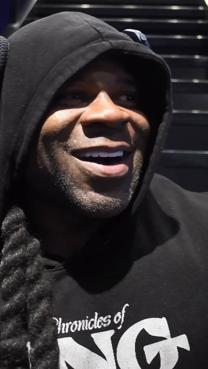 カイ・グリーンのインスタグラム：「Bodybuilding is one of the purest expressions of human will. It is a rigorous test of skill, strength, stamina and character. When we witness the sculpting, the perfection that comes out of pure determination, we catch glimpse of of the notion that anything is possible if you believe and fight through the pain and adversity to reach the top. Take the time dedicated to working on yourself first, create powerful goals, and keep pushing through it every day with relentless force with the help from @redcon1  #KaiGreene #ThoughtsBecomeThings」