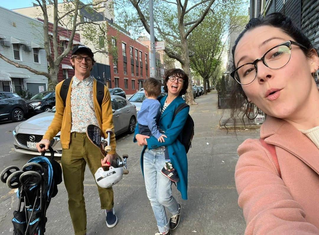 シャノン・ウッドワードのインスタグラム：「SPRING BLISS WITH MY BESTIES」