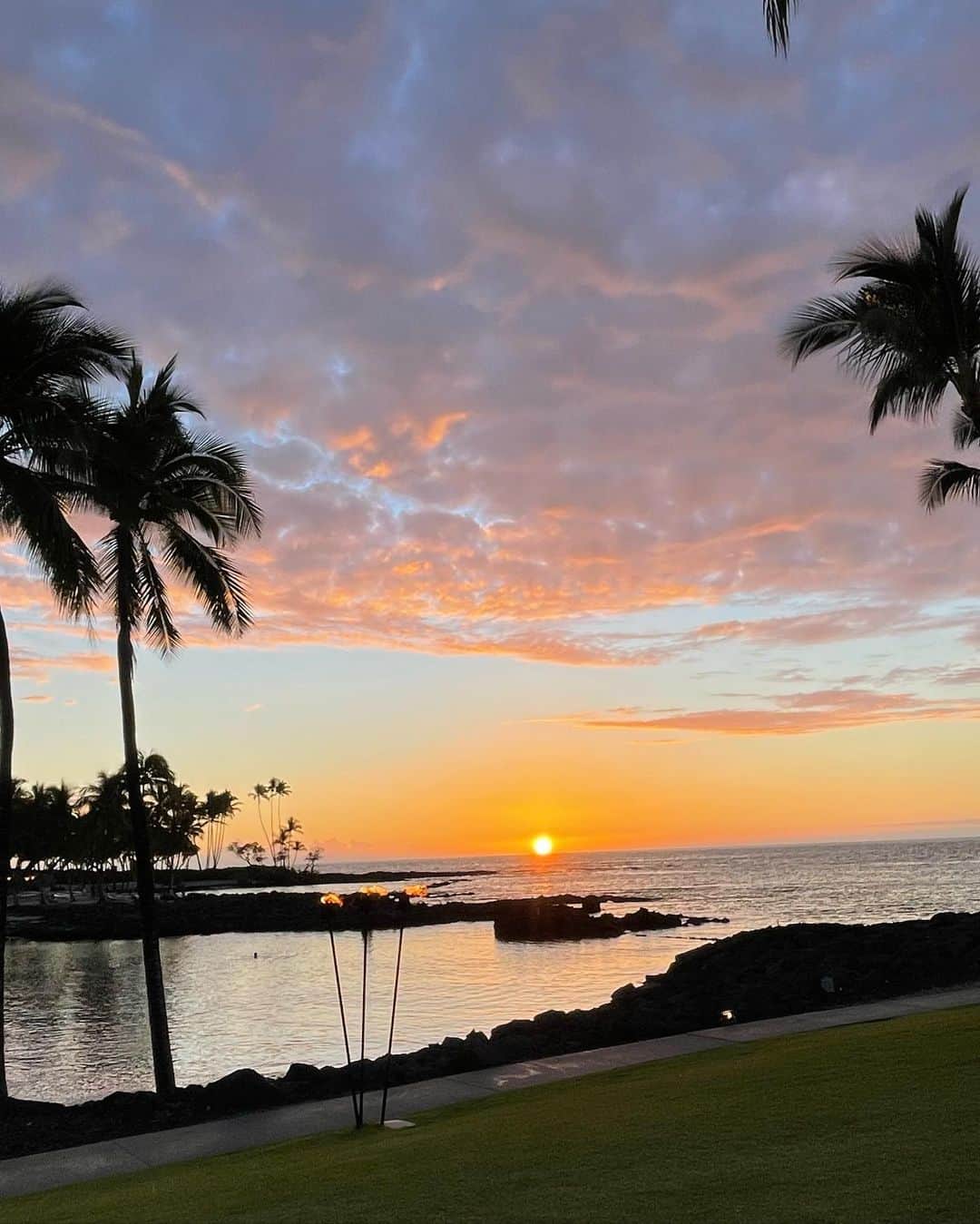 ミシェル・ウィーさんのインスタグラム写真 - (ミシェル・ウィーInstagram)「Inter island fun. Aloha Kona 🤙🏼🤙🏼   #hawaii #travel」4月18日 8時35分 - michellewiewest