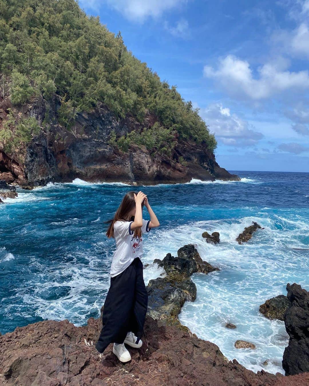 櫻井佑音さんのインスタグラム写真 - (櫻井佑音Instagram)「𓇼𓈒𓐍  ハワイの海！！🌊  色綺麗だった🫧🫧」4月18日 7時33分 - yuneyune00