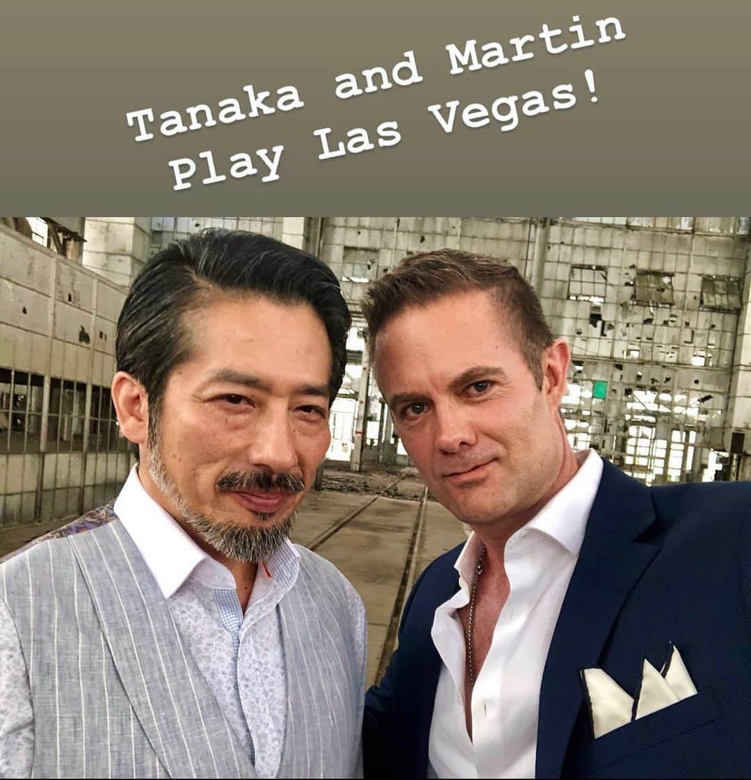 のインスタグラム：「Here’s a throwback!  Have you seen my friend #HiroyukiSanada demonstrating his legendary skills in the latest @johnwickmovie yet? He’s the sweetest badass you’ll ever meet. 🙌🏼」