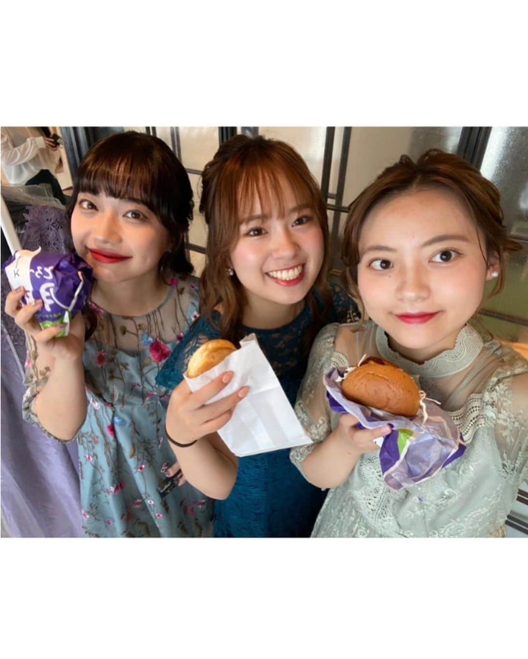 後藤沙梨花さんのインスタグラム写真 - (後藤沙梨花Instagram)「【💍ミス和コンテスト2022ファイナリストにインタビュー②💍】 ⁡ ごきげんよう🌸 ⁡ ミス和コンテスト2022にてミス和に輝かれた〈星美実さん〉にインタビュー🗣💭 ⁡ いつでも明るく、みんなを盛り上げてくれた美実ちゃん🥰  そんな美実ちゃんにコンテストの魅力について語って頂きます🤍 ⁡ ────────────────── ⁡ ①出場したきっかけ  1年生で今自分に出来ることは何かを考えた時に浮かんだのがミスコンでした！  ②出場して良かったこと  ミスコンを通して大好きな方々に出会えたことと、視野が広がり当たり前では無い経験を沢山出来たことです💞  ③出場して大変だったこと  ダンスが苦手なので1日目に披露したダンス練習が大変でした 委員の方やダンスが得意な友達に細かく指導してもらって頑張りました❤️‍🔥  ④ミスコンでの思い出  ドレス撮影前にみんなでケンタッキーを食べたこと MV撮影の時に裸足で河川敷を走ったこと  ⑤ミスコンに興味がある方、出場を迷っている人へ一言  私はチャレンジすることに意味があると思っています！迷っている方は是非出場してみてください✨ ⁡ ────────────────── ⁡ 二日間に渡り、準ミス和・ミス和のインタビューを掲載しました💐🤍 ⁡ ミス和コンテスト2023も、どうぞよろしくお願い致します🌸 ⁡  #MissContest#missgwc2022 #gwc #ミス和コンテスト #ミスコンテスト #ミス和 #学習院女子大学 #miss和contest2022 #gakushuinwomenscollege #和祭 #ミス和コンテスト2022 #ミスコン #春からgwc #学女 #学女ミスコン #ミスコンファイナリスト #学習院女子」4月18日 12時00分 - missgwc2023