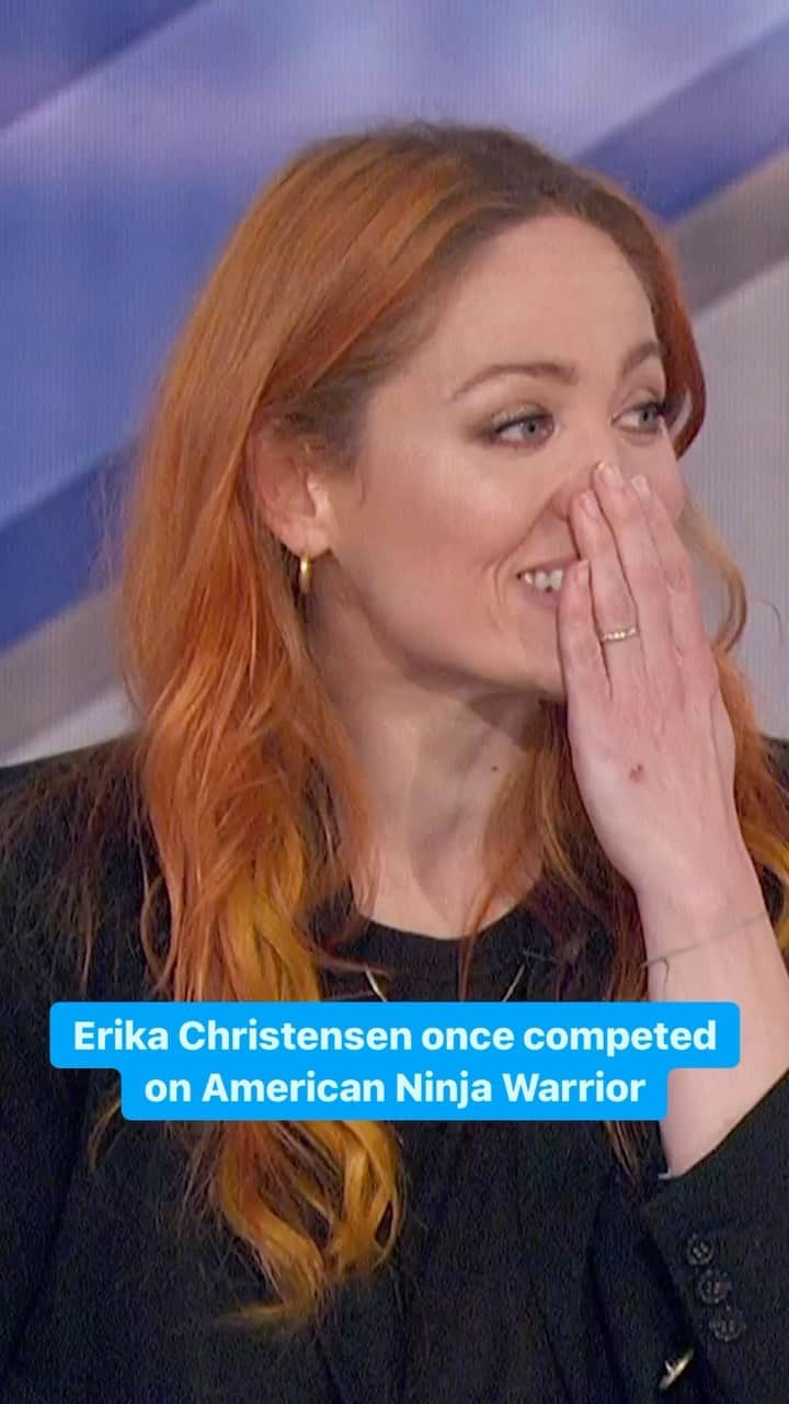 エリカ・クリステンセンのインスタグラム：「A broken knee & breastfeeding didn’t stop @erikachristensen from competing on @ninjawarrior 💪💪💪 #americanninjawarrior #motherhood #strength」