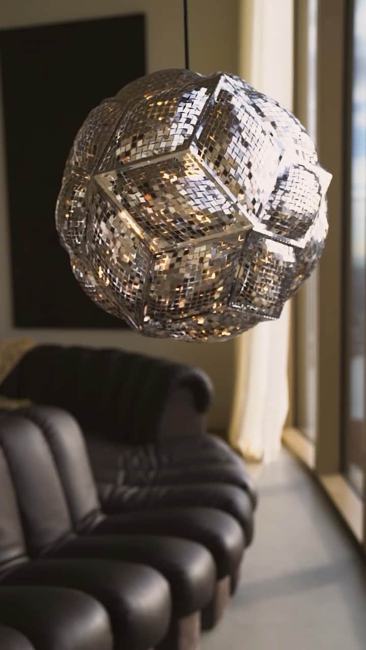 トム ディクソンのインスタグラム：「‘With twenty years of exhibitions, installations, restaurants, gigs and monasteries at FUORISALONE, we felt it was time to surprise ourselves and our customers with our first ever appearance at EUROLUCE – the world’s pre-eminent lighting show at the heart of the biggest and most important design show: Salone Internazionale del Mobile.’ Tom⁠ ⁠ Discover CHOICE tomorrow at Salone Del Mobile #EUROLUCE2023⁠ ⁠ #TomDixonCHOICE⁠ #SaloneDelMobile2023⁠ ⁠ @isaloniofficial⁠ @playtype⁠ @designresearchstudio⁠ @ph_pianos⁠ @petenavey⁠ @peer_lindgreen」