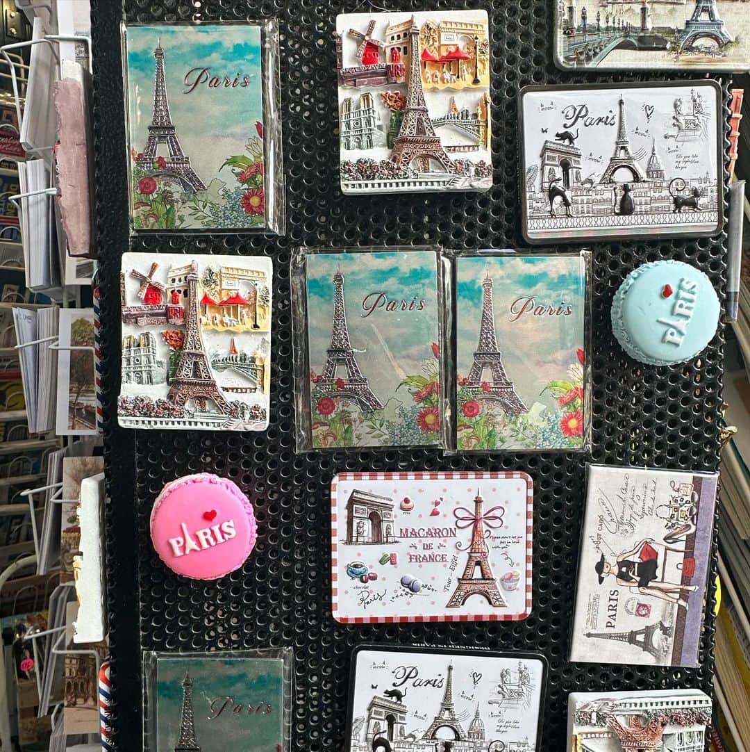 オランピアルタンのインスタグラム：「Paris 🇫🇷💕🥐」