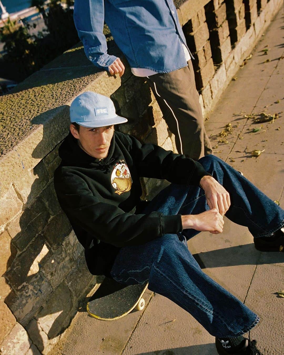 エフティーシーのインスタグラム：「FTC Lesson Pullover Hoody Releasing Online Today 4/17 at 10AM PST 🌆 Photos by @la_melancolia #ftc #ftcskateboarding #forthecity #ftcsanfrancisco #ftcjp #ftctokyo #ftcnagoya #ftcosaka #ftcspringsummer23」