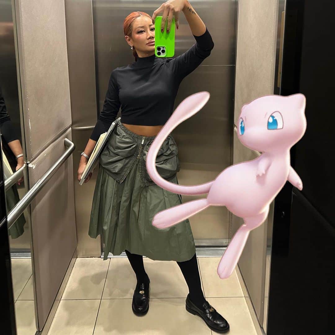 YOONのインスタグラム：「𝑴𝑬𝑾𝒔𝒊𝒐𝒏 accomplished. 𝑴𝑬𝑾2 #Tokyo 🖤🫡」