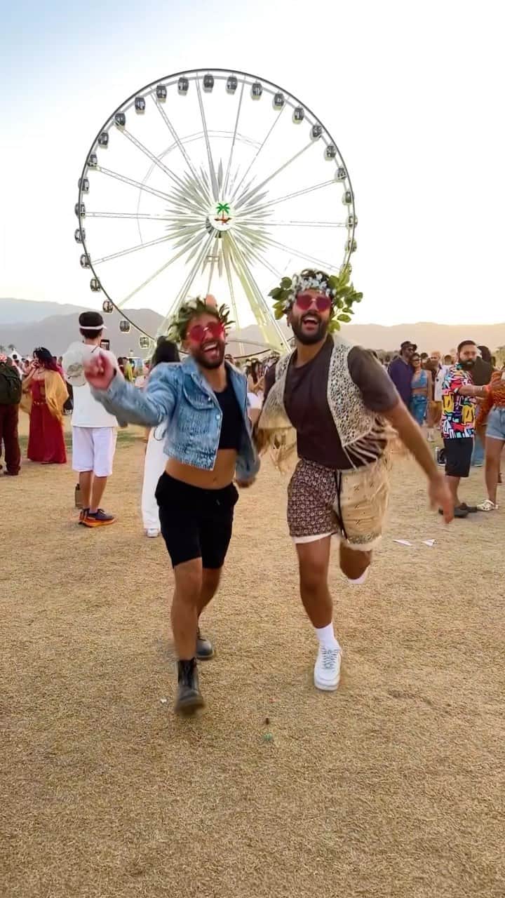 のインスタグラム：「Girls at Coachella 🌸」