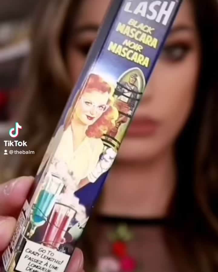 the Balmのインスタグラム：「IT’S HERE! Shop 50% OFF site-wide!💥Stock up on cult-classics like Mad Lash mascara or Bahama Mama bronzer… you won’t want to miss this!   @en_angie @thebalm #thebalm #thebalmcosmetics #thebalmskin #thebalmskincare #cleanskin #skincare  #beauty #glam #crueltyfreebeauty #beautiful #instagood #springtime #instamakeup #makeupaddict #thebalmflashsale #flashsale」