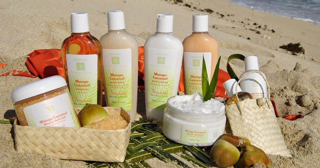 Lanikai Bath and Bodyさんのインスタグラム写真 - (Lanikai Bath and BodyInstagram)「Summer is coming! Island Mango and Fresh Coconut~ a delicious blend reminiscent of summer days on the beach in Hawaii.  Coconut and mango enhanced by a tropical pineapple accord and a sweet musk base.  A Hawaiian Classic. #lanikaibathandbody #mangococonut #summerinhawaii」4月18日 6時13分 - lanikaibathandbody