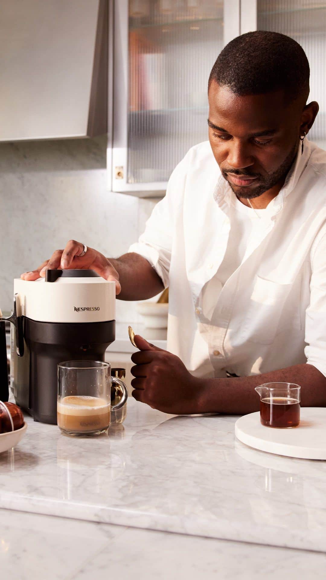 Nespressoさんのインスタグラム動画 (NespressoInstagram)「White chocolate and