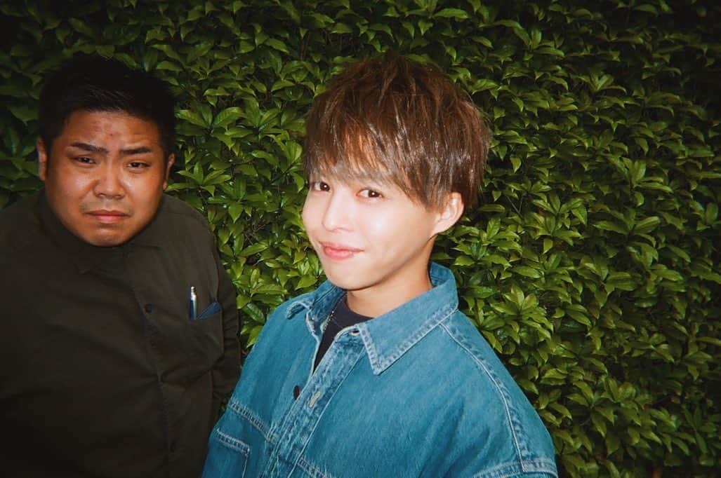 矢島愛弥さんのインスタグラム写真 - (矢島愛弥Instagram)「🥂🎂HBD🎂🥂  @bau.yudai0417_official_   📸 @kame0902   #happybirthday  #26歳  #supreme」4月18日 16時23分 - yajima__manaya