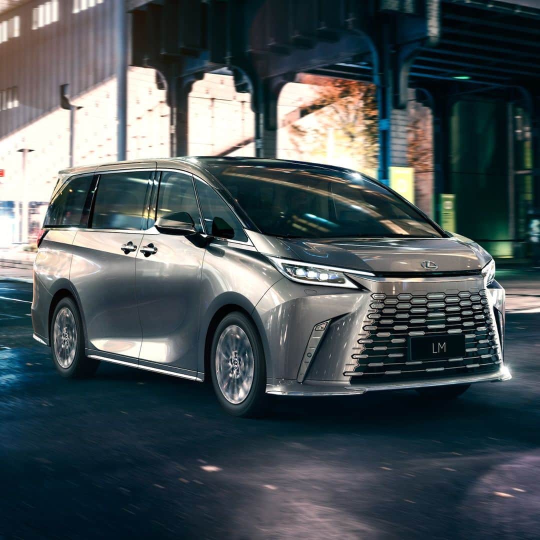 Lexus UKのインスタグラム：「Introducing the Lexus LM, a luxury people carrier designed as a space for complete relaxation and comfort on the road.」