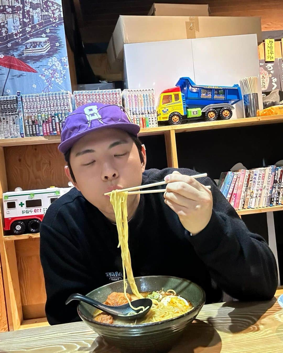 ディノさんのインスタグラム写真 - (ディノInstagram)「우리동네 라멘집🍜」4月18日 17時07分 - jo_dino_