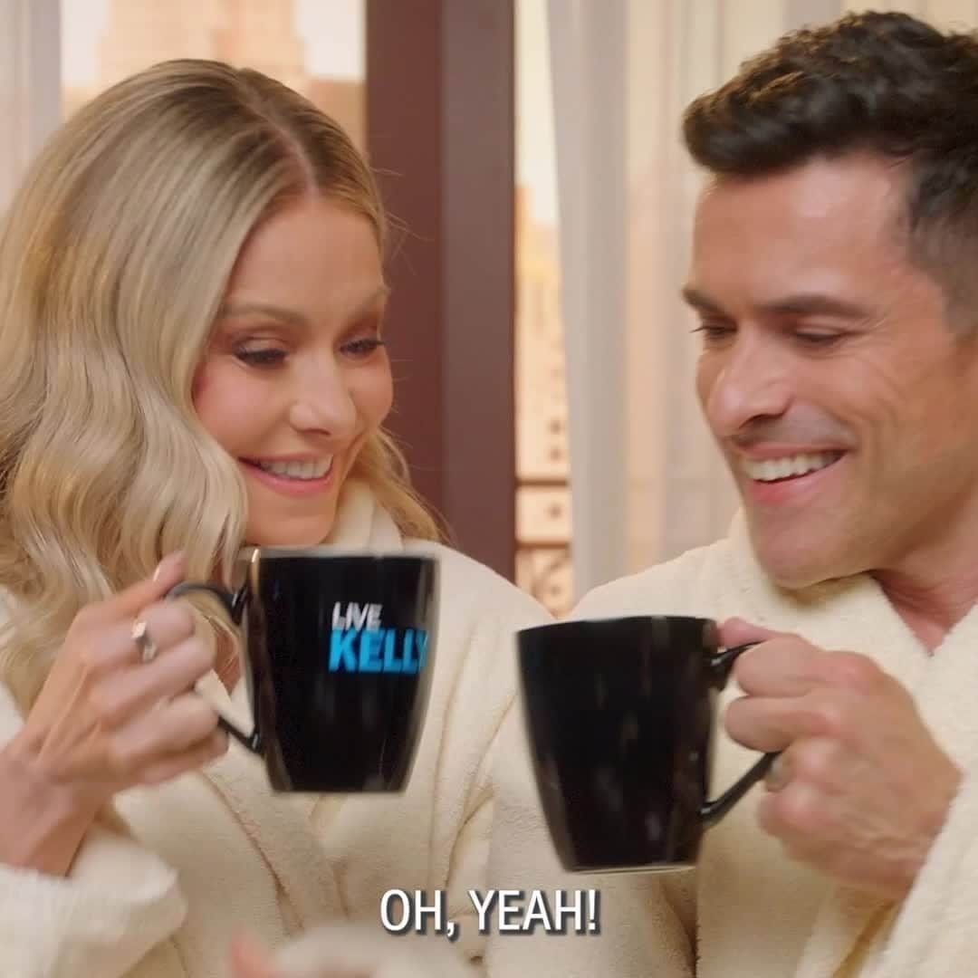 アメリカン・ブロードキャスティング・カンパニーのインスタグラム：「From costars in life to cohosts on Live, Mark Consuelos joins Kelly Ripa on @LiveKellyandMark! 🎉Go to LivewithKellyandMark.com to find your time and channel.」